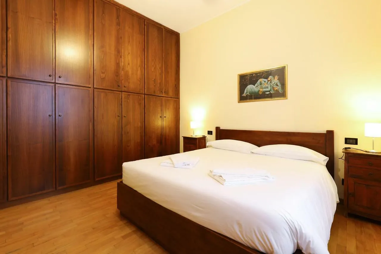 Apartament Primopiano - Ciardi Mediolan